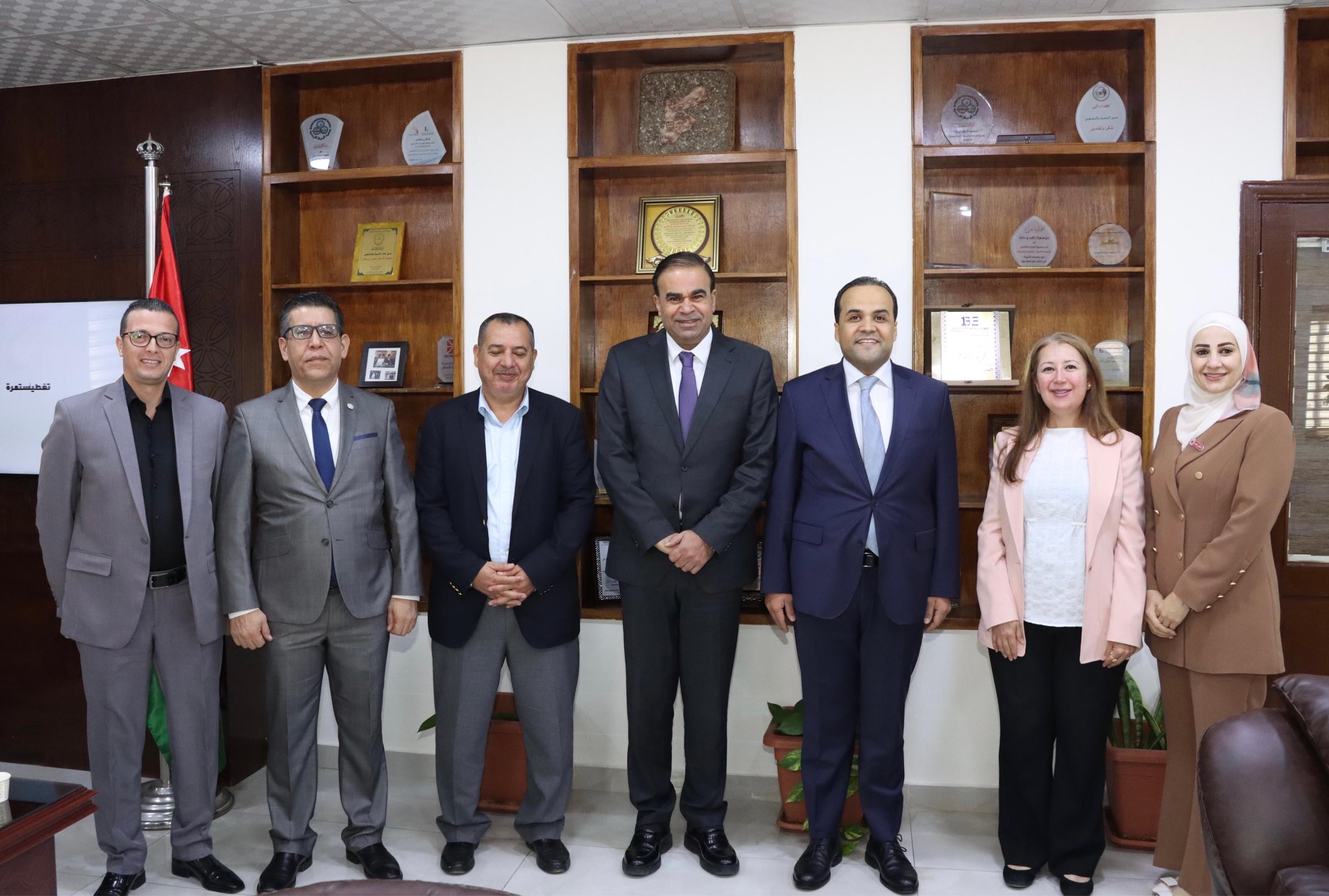 561649877_1300426158793374_3425563950587056882_n